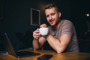 czy kofeina ma wpływ na testosteron?